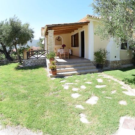 Yannis' Village Keri Exterior photo